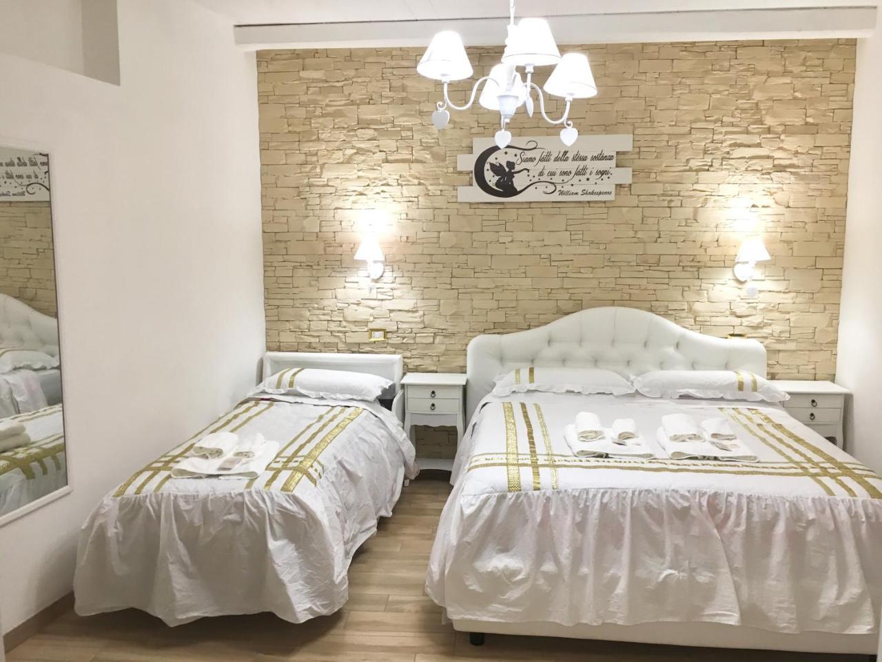ויבו ולנטיה Casanova - Luxury Apartment מראה חיצוני תמונה